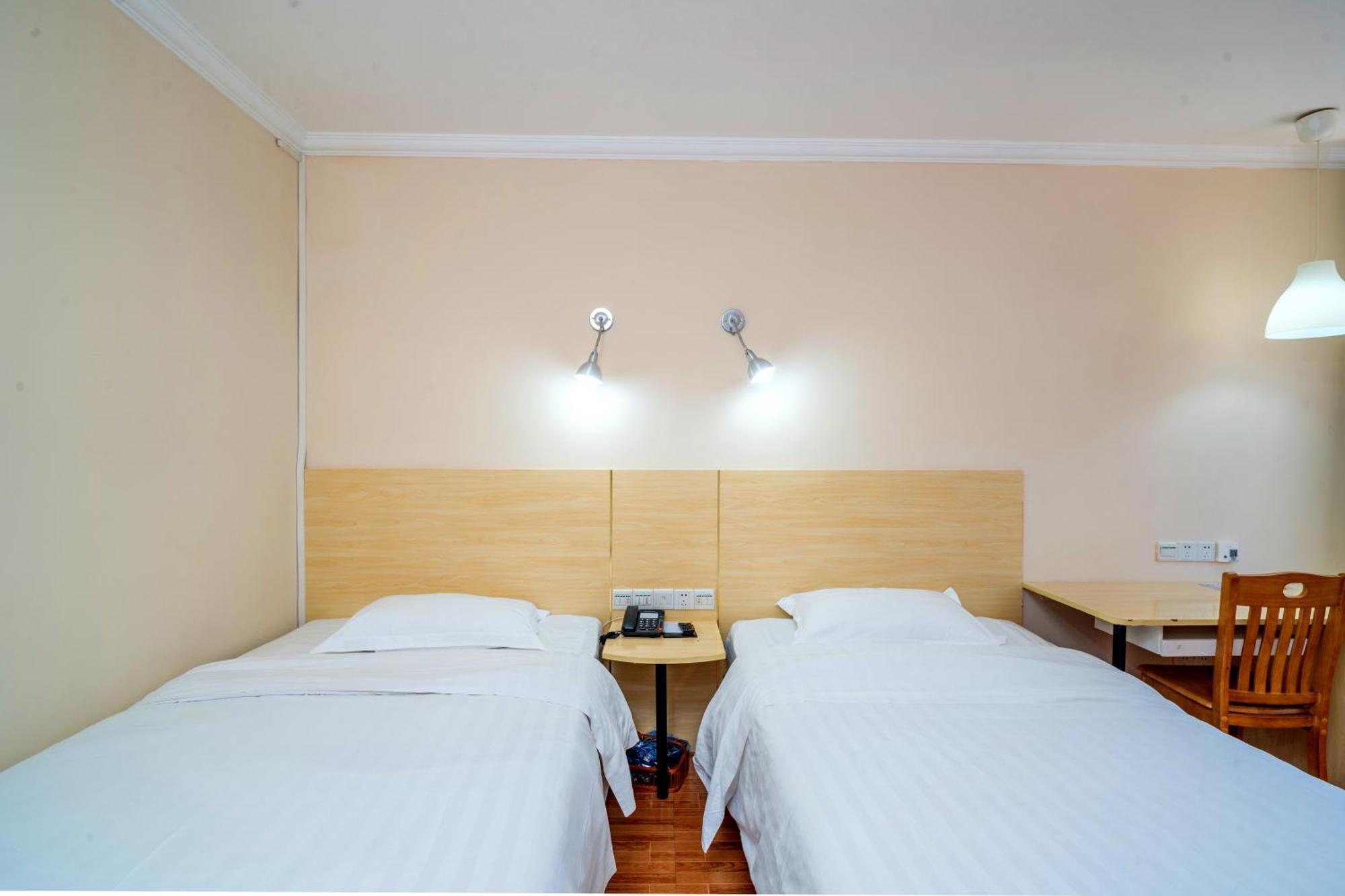 Ln Whitehouse Hotel Canton Extérieur photo