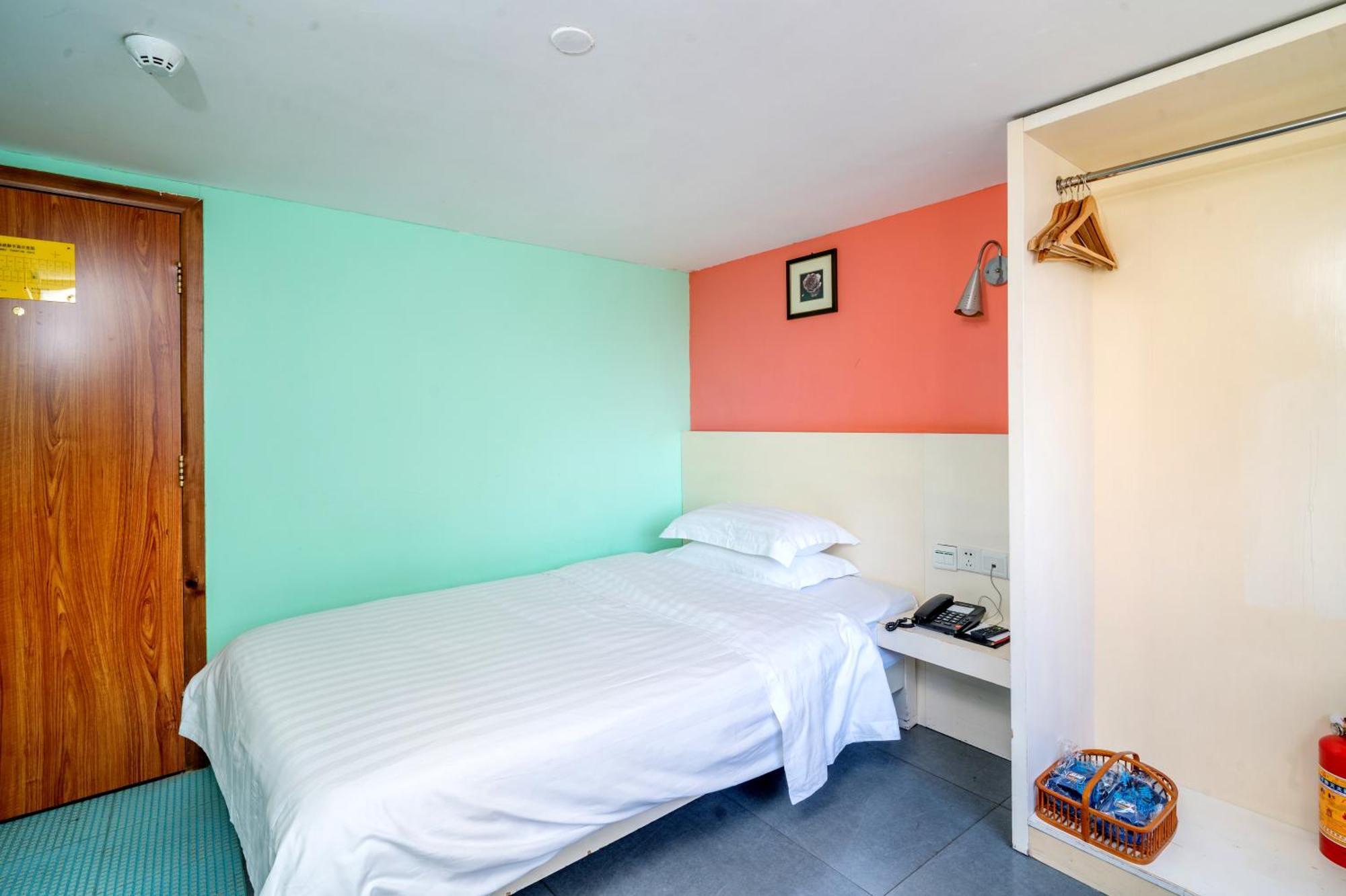 Ln Whitehouse Hotel Canton Extérieur photo