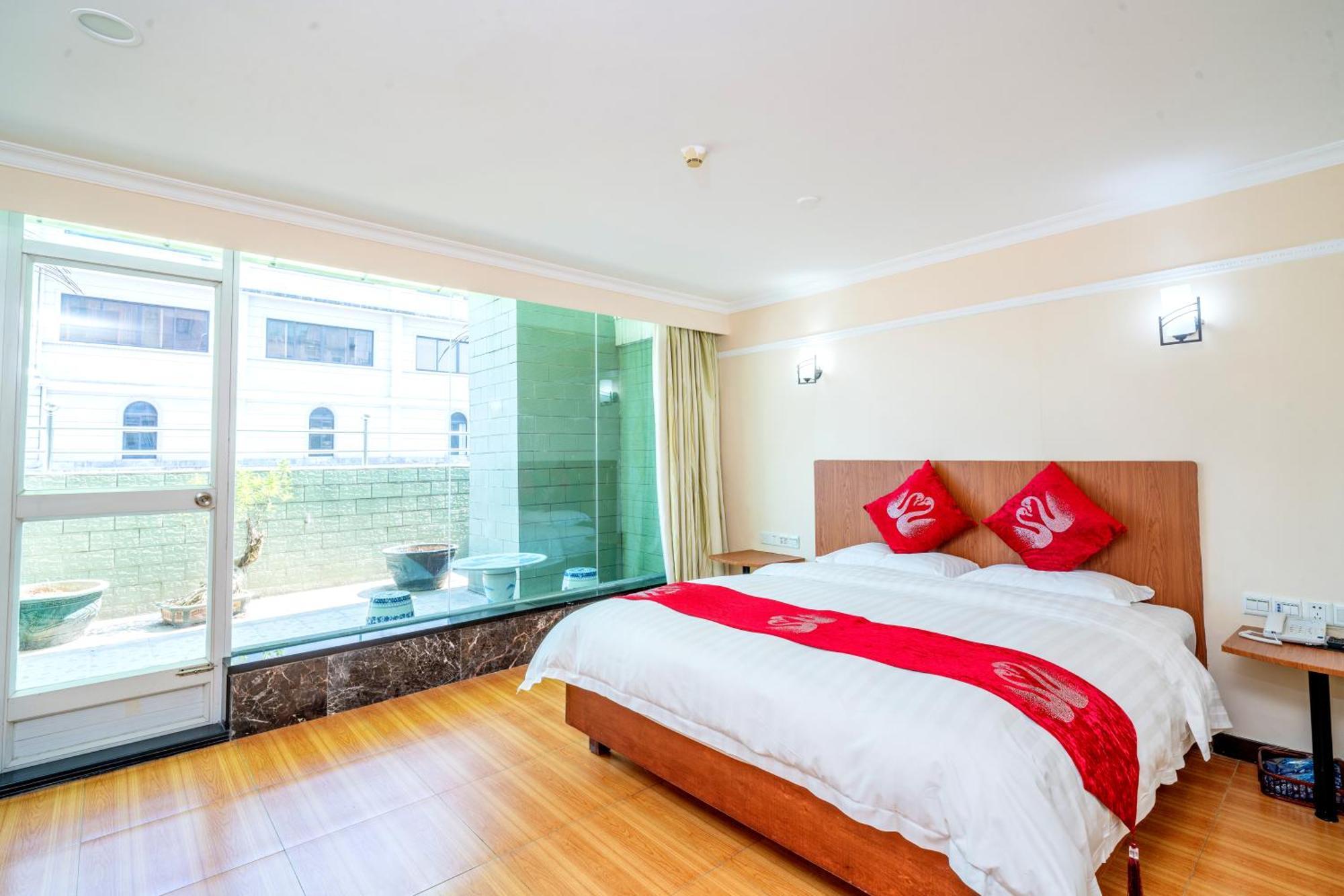 Ln Whitehouse Hotel Canton Extérieur photo