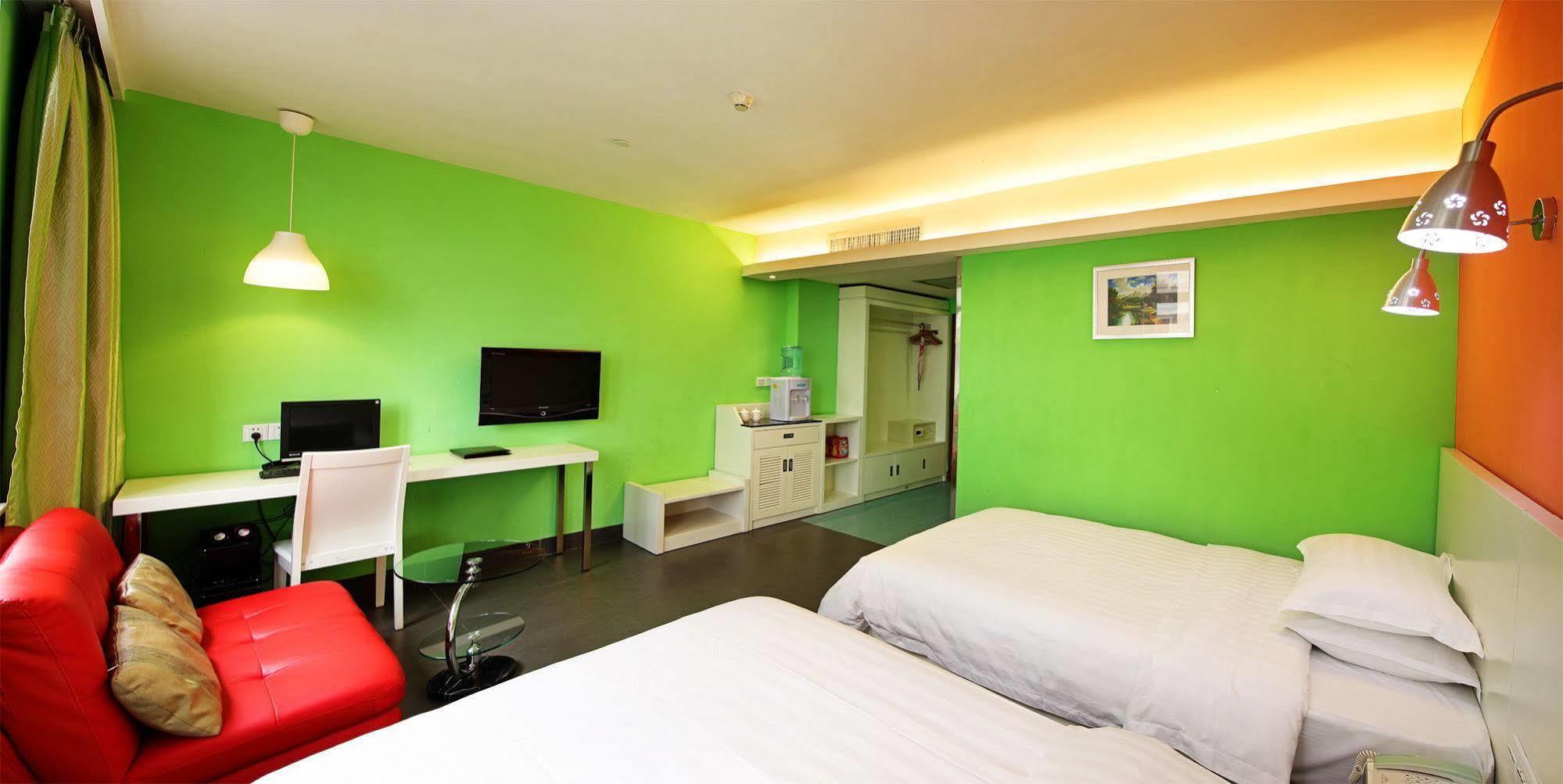 Ln Whitehouse Hotel Canton Extérieur photo