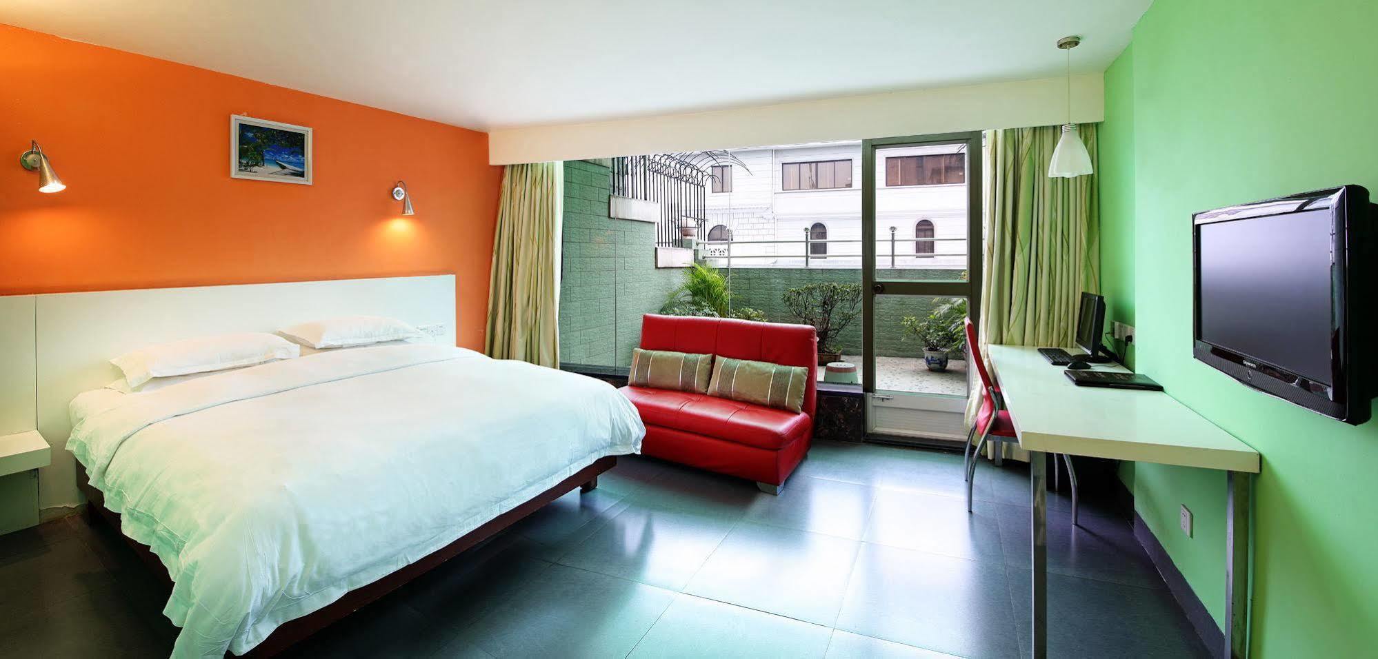 Ln Whitehouse Hotel Canton Extérieur photo