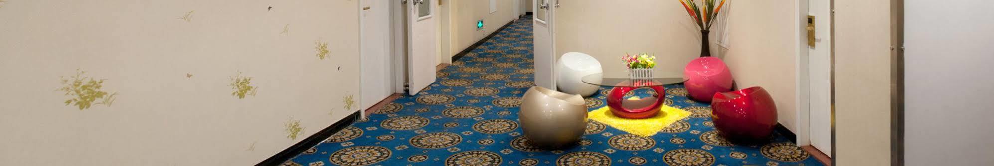 Ln Whitehouse Hotel Canton Extérieur photo